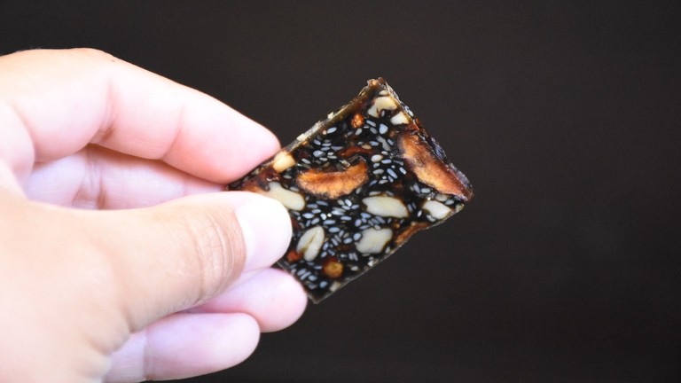 Ejiao has been used in this nut bar.