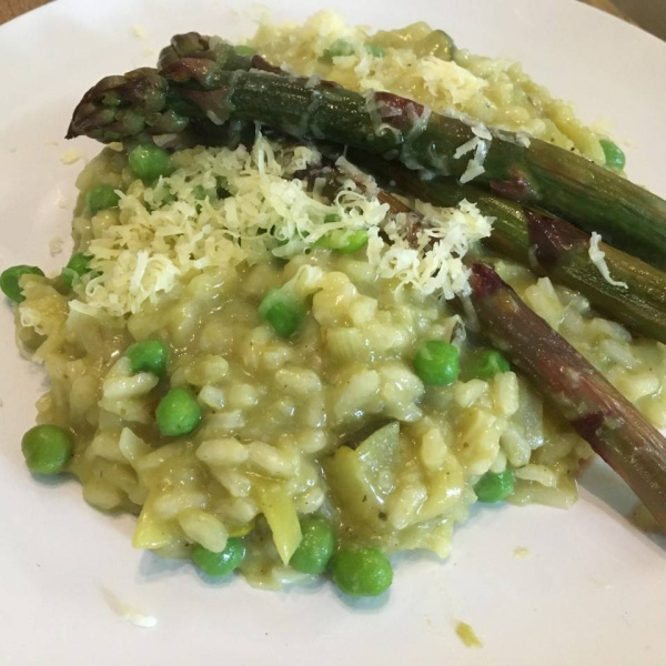 Pea, leek and mint risotto