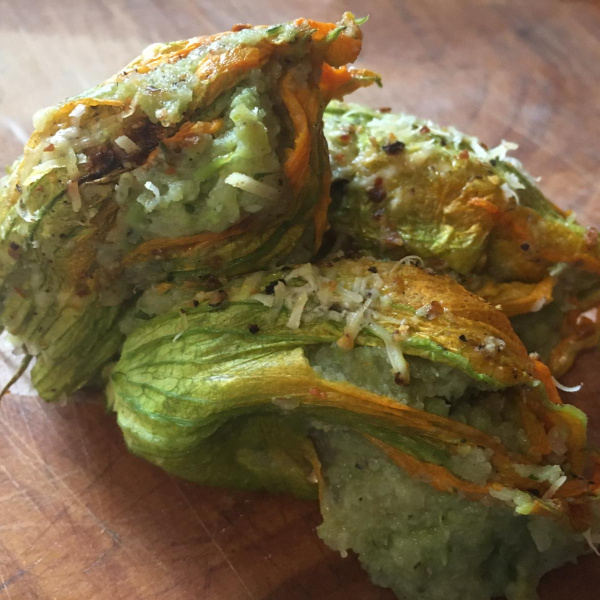 Roasted courgette flowers