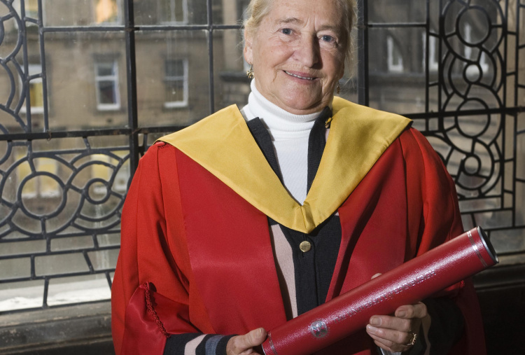 Dr Svendsen receives and honorary doctorate from the University of Glasgow